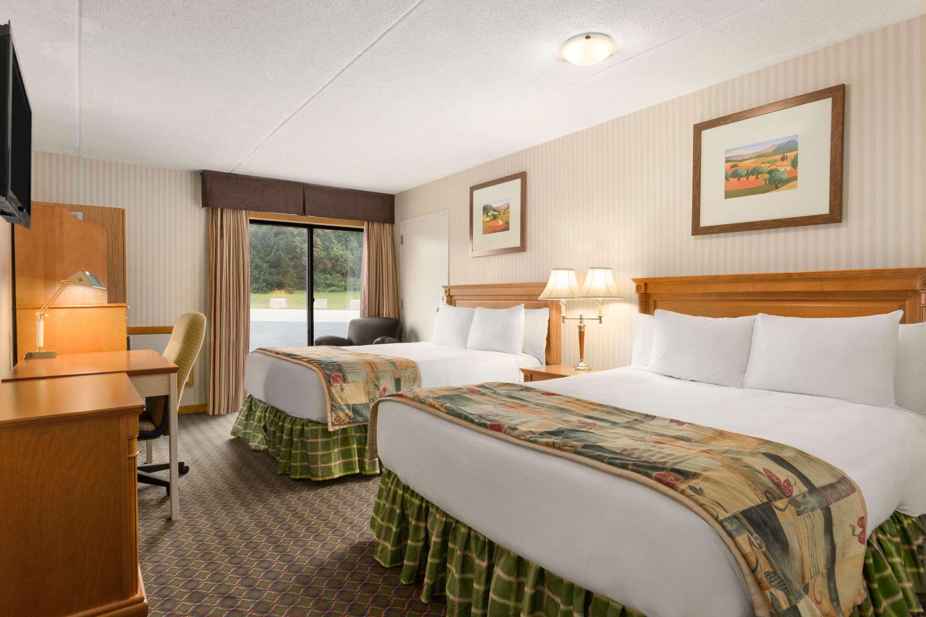 Travelodge By Wyndham Owen Sound On Dış mekan fotoğraf