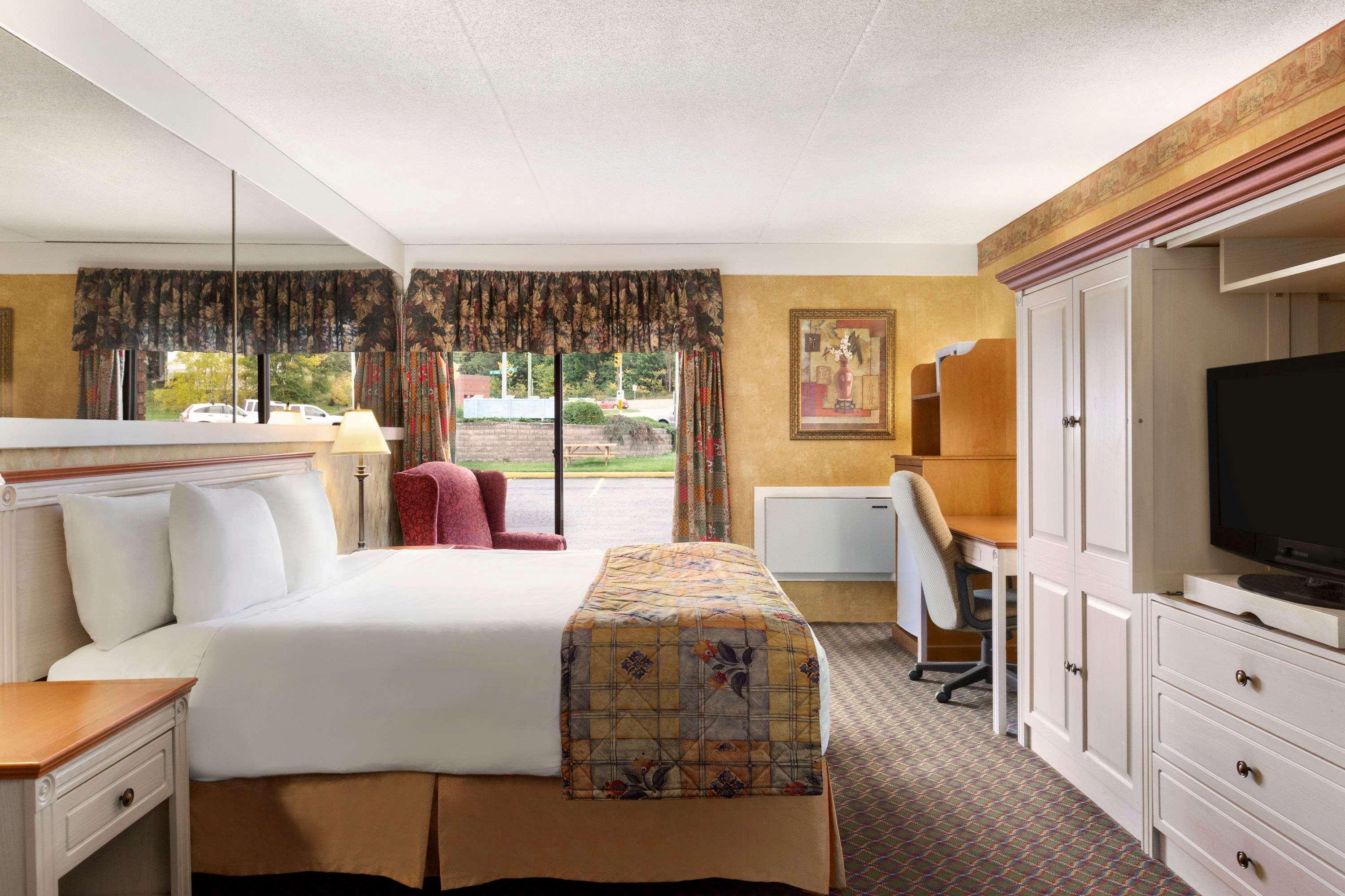 Travelodge By Wyndham Owen Sound On Dış mekan fotoğraf